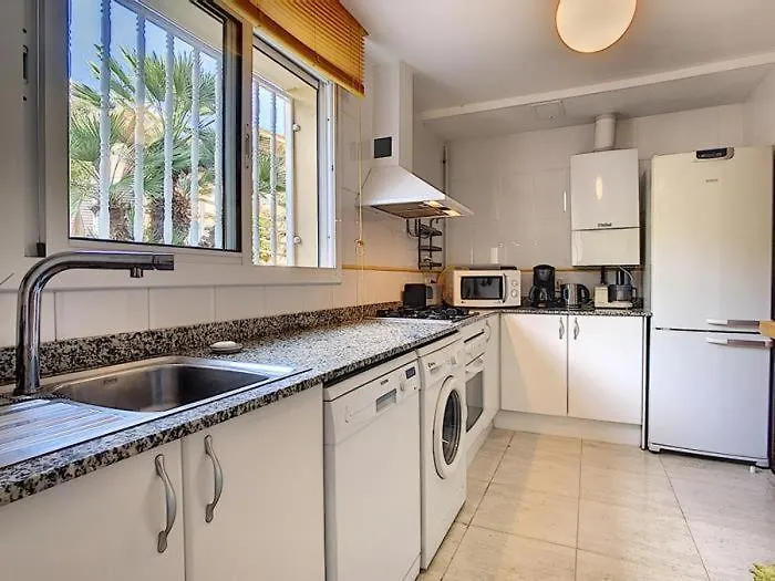 Apartment Villa Service - Illes Filipines Segur de Calafell Spain